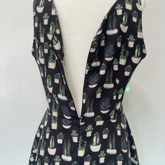 Amazon A-Line Cactus Print Dress - Picture 4 of 5